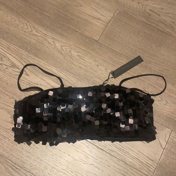 House of Harlow Cropped top with gorgeous details - Picture 1 of 6